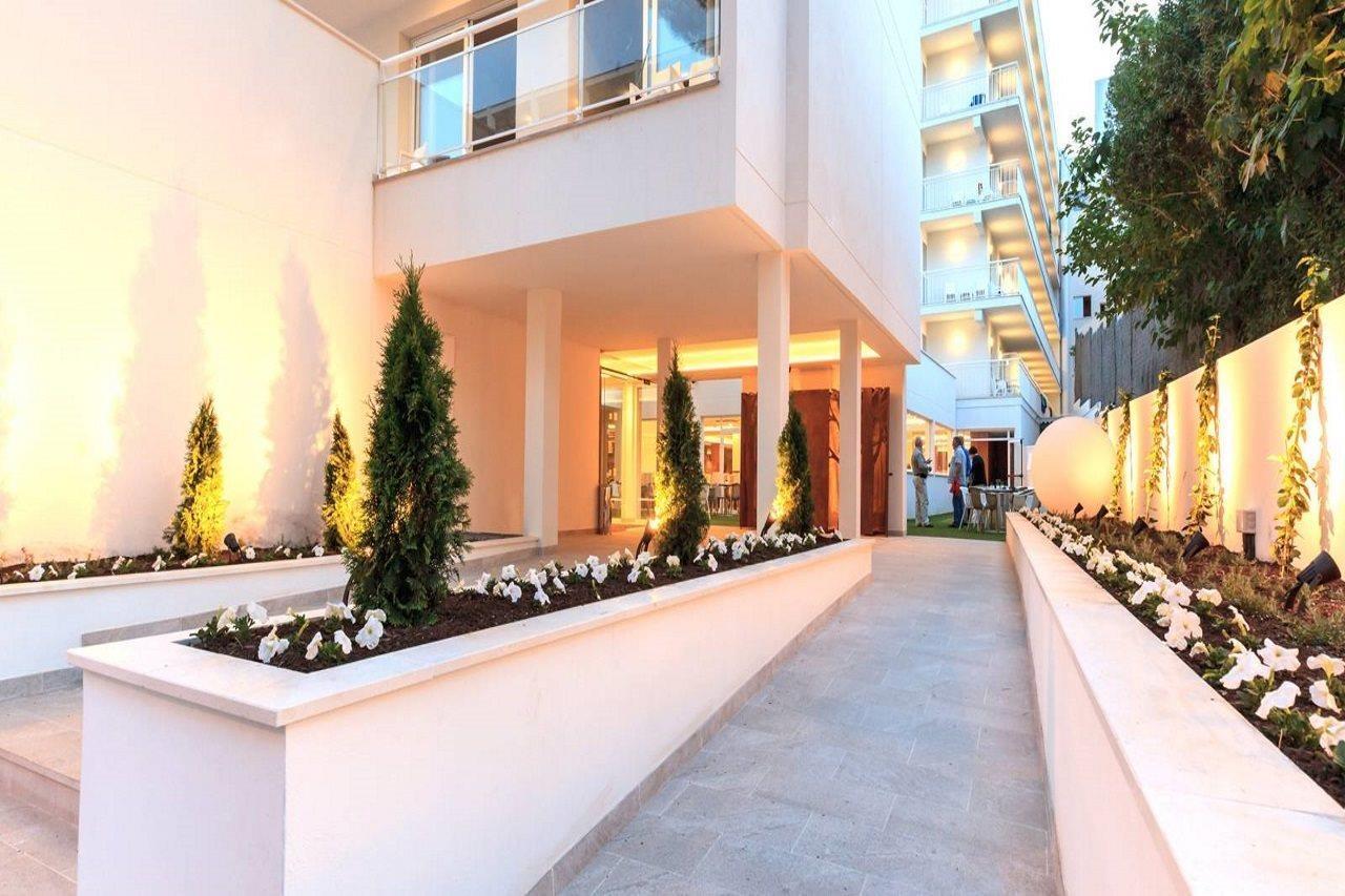 Bq Bulevar Peguera- Adults Only Exterior foto